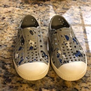 Natives Shoes size C7